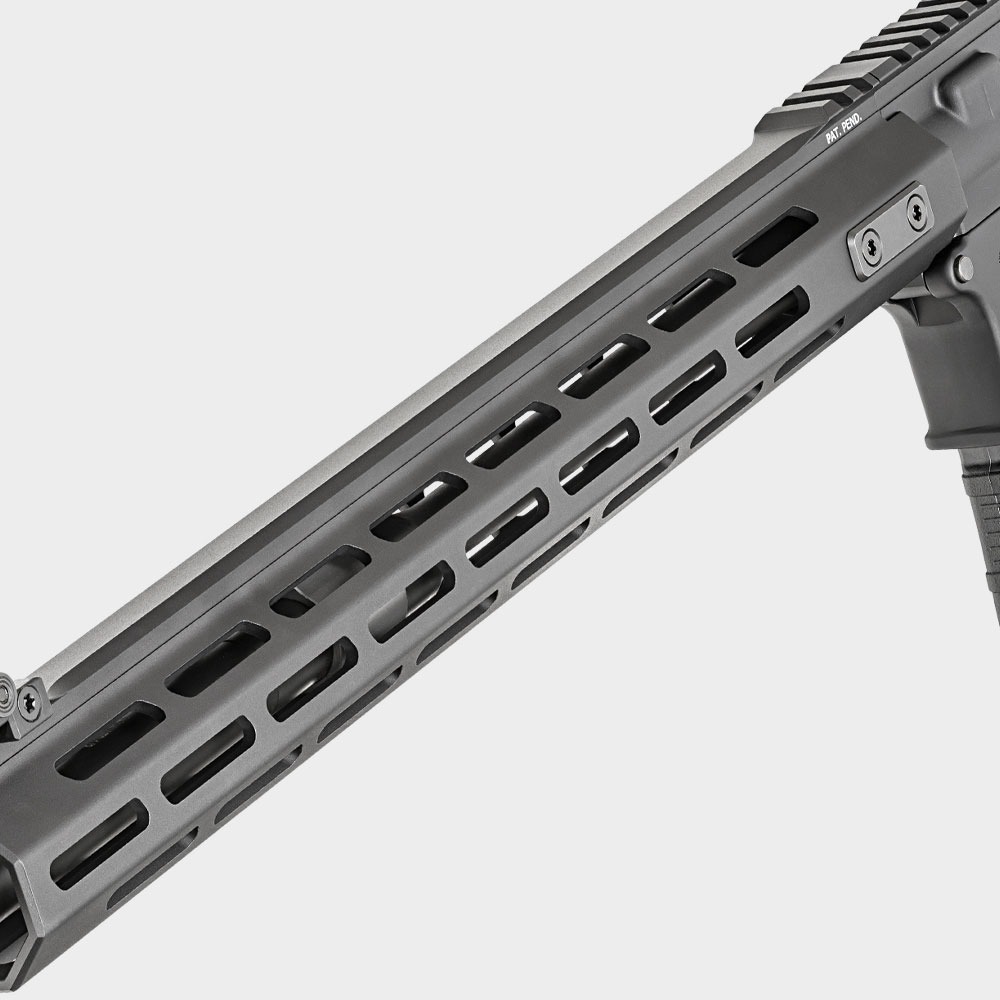 SAINT® VICTOR 5.56 AR-15 RIFLE